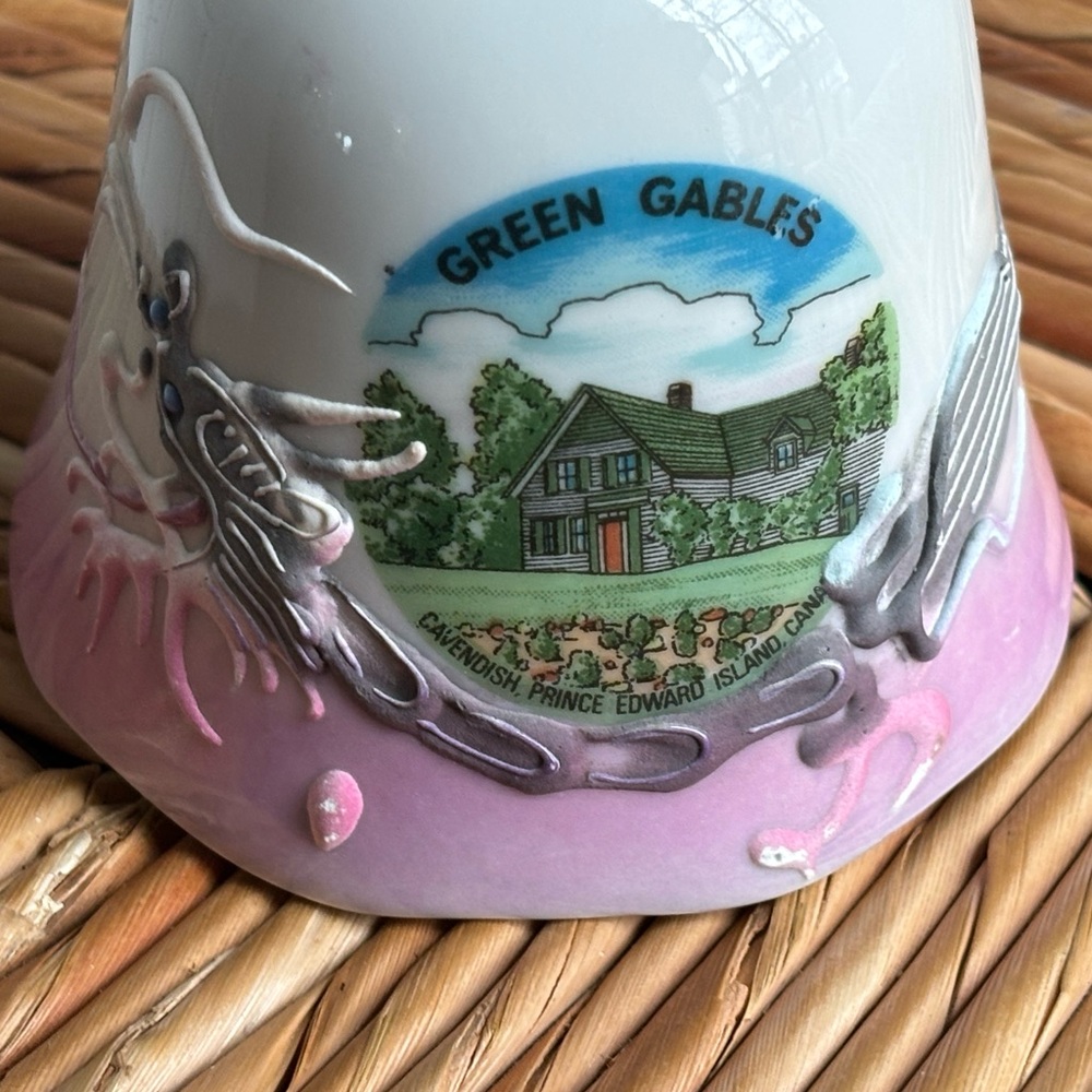 Vintage Pink and White Porcelain Green Gables Decorative Souvenir Bell - Picture 7 of 7